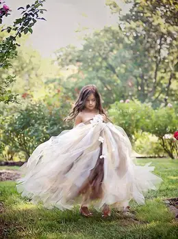 Mielos merginos Gėlių žiedlapiai Tutu suknelė Vaikai Vieno peties Tiulio suknelė Kamuolio suknelė su kaspinu Vaikų vestuvių vakarėlio kostiuminė suknelė
